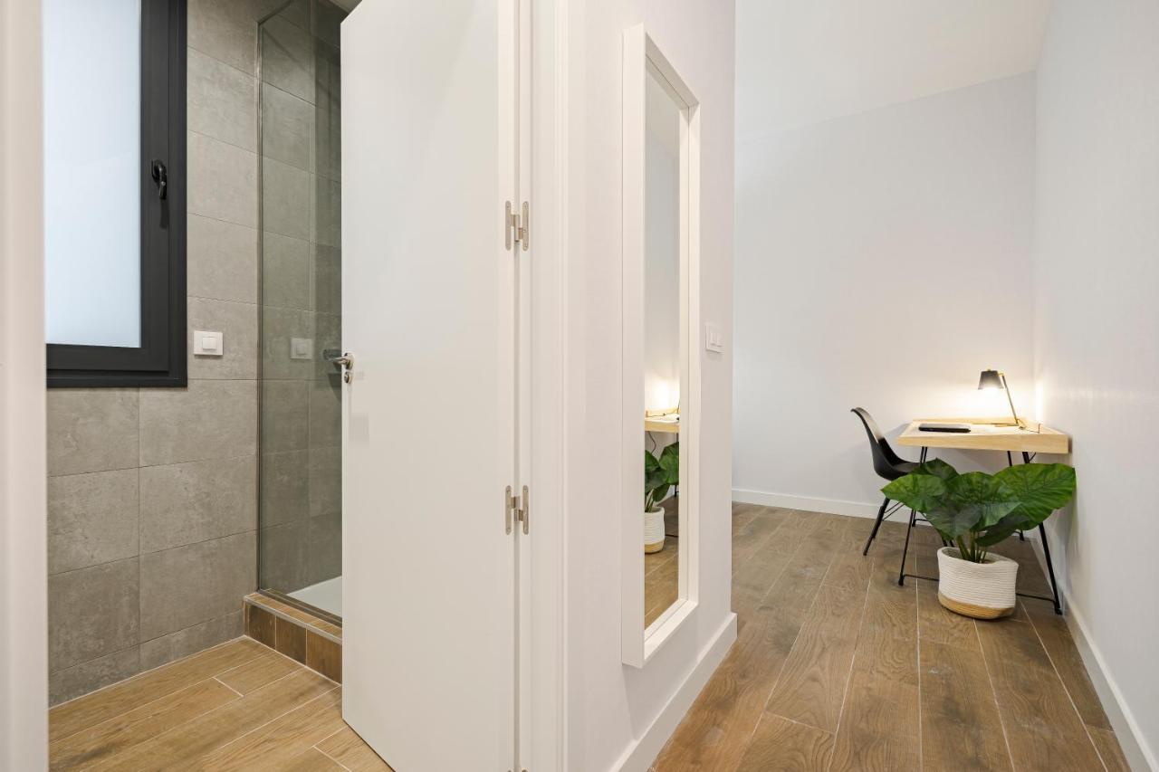 مدريد Feelathome Castilla Apartments المظهر الخارجي الصورة