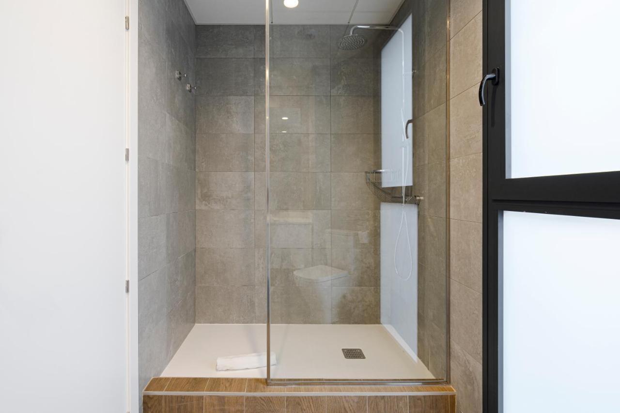 مدريد Feelathome Castilla Apartments المظهر الخارجي الصورة