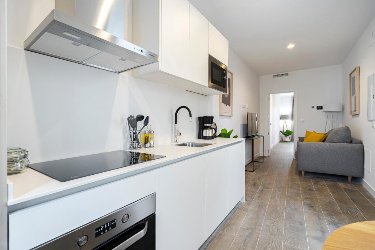 مدريد Feelathome Castilla Apartments المظهر الخارجي الصورة