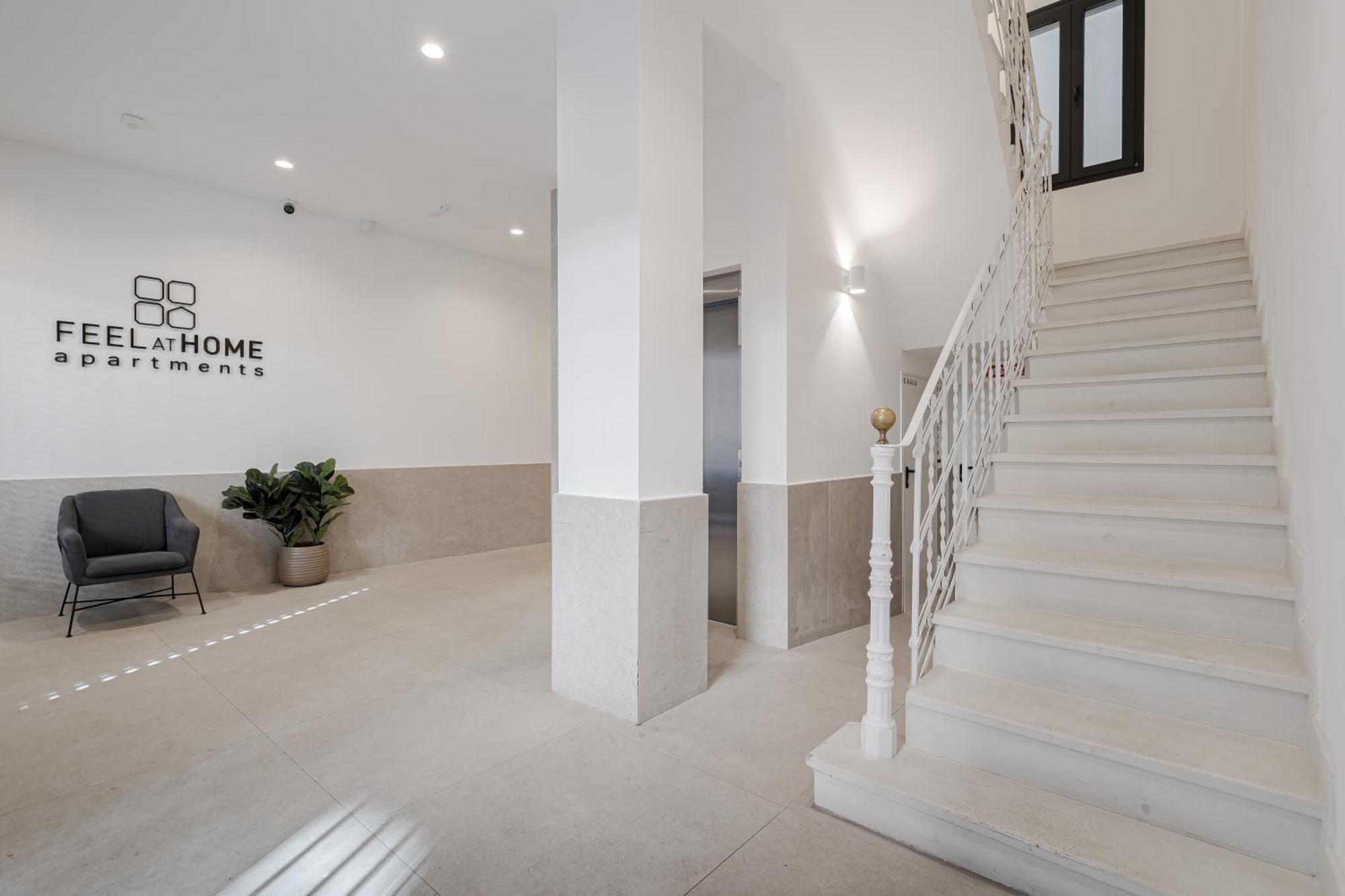 مدريد Feelathome Castilla Apartments المظهر الخارجي الصورة