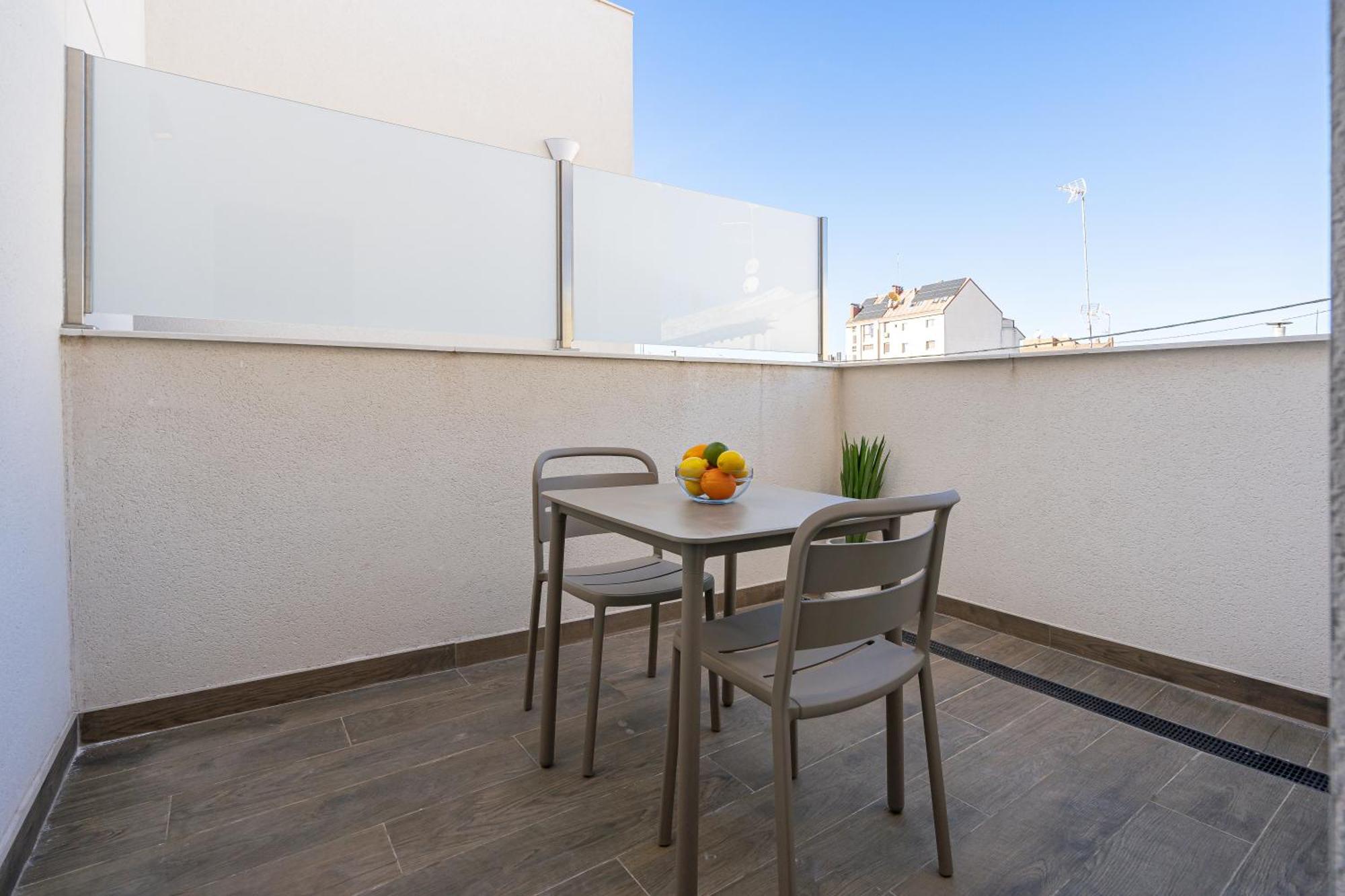 مدريد Feelathome Castilla Apartments المظهر الخارجي الصورة